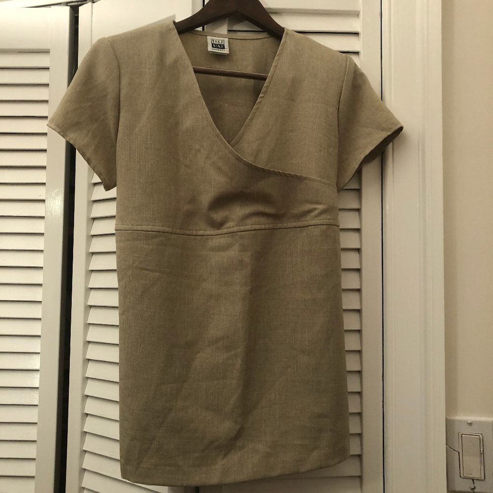 Take Nine maternity shirt beige, back straps